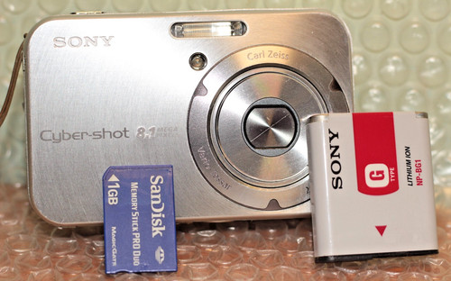 Sony cyber shot dsc - cyber-shot, dsc-n1